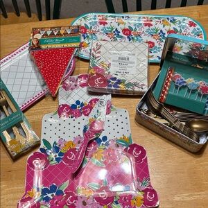 The Pioneer Woman Birthday set